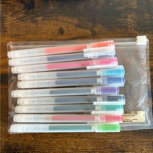 Muji gel ink ballpoint pen Cap type set 10 colors Comes with pencil case 0.5 mm